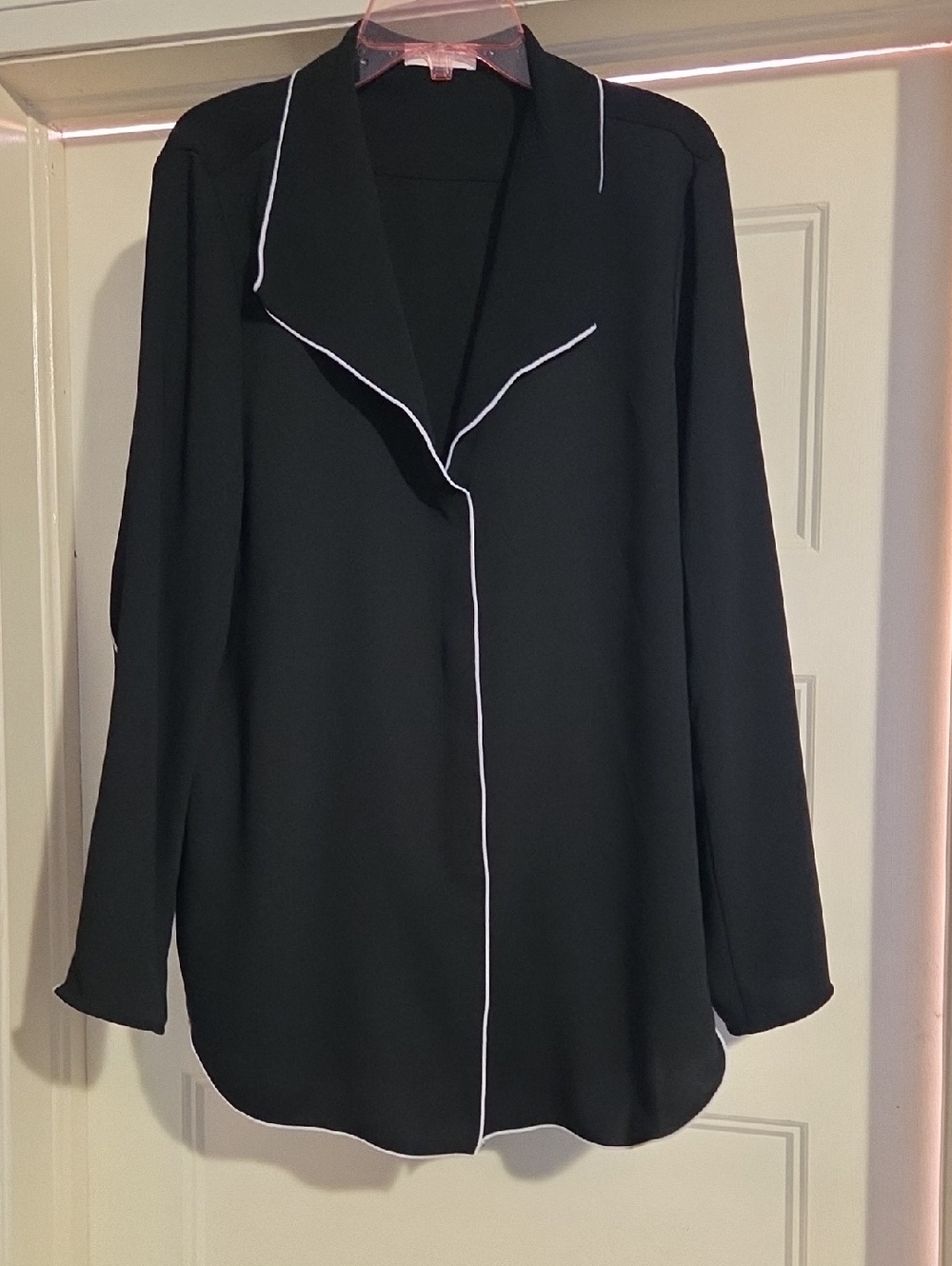Babaton Black Top with Subtle Label Detail